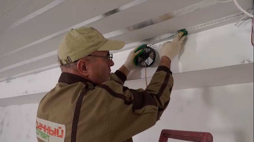 2_Окно в потолке 2.jpg