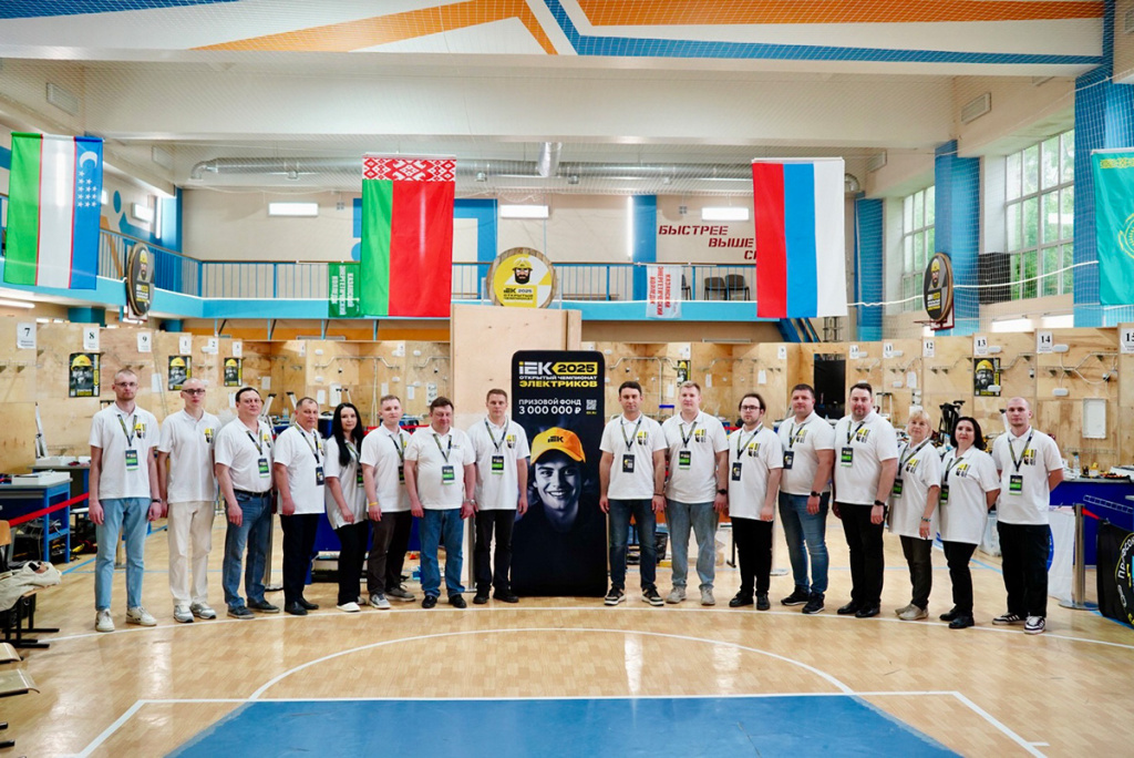 11_AND08190 copy.jpg